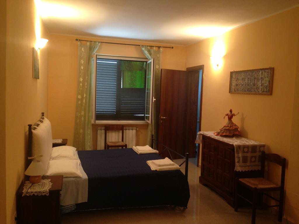 Villa Naclerio Sarzana Ruang foto